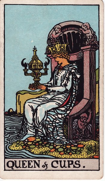 Королева Кубков — карта Таро (колода Уэйта)